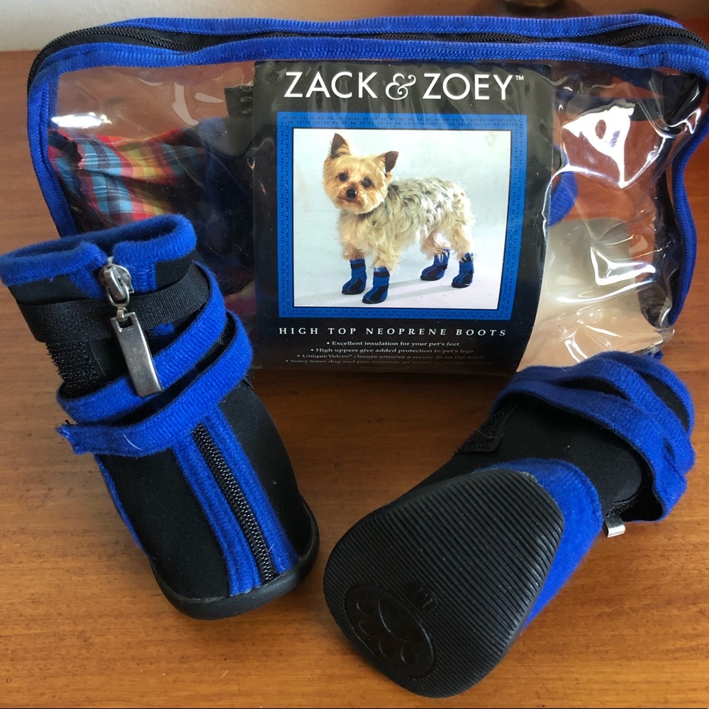 DOGGIE BOOTS